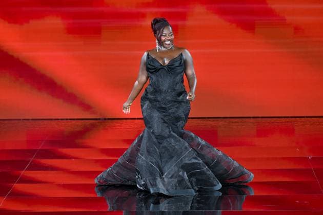 PFW L Oreal Runway Achieng Agutu walks the runway of L Oreal Fashion Show during Paris Fashion Week in Paris, France on September 29, 2025. Photo by Julien Reynaud APS-Medias ABACAPRESS.COM Paris France  Copyright: xReynaudxJulien APS-Medias ABACAx