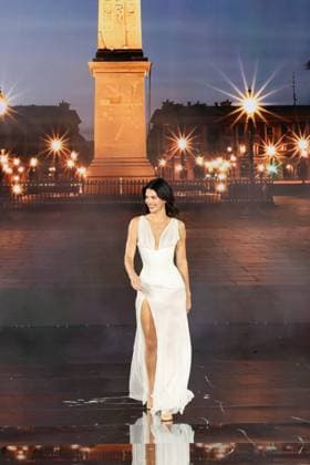 Model walk the runway during L Oreal Spring Summer 2026 show at Paris Fashion Week Un mannequin sur le podium du defile printemps ete 2026 de L Oreal pendant la semaine de la mode a Paris Kendall Nicole Jenner, 449162 2025 09 29 France  Copyright: xSebastienxFremontx xStarfacex STAR_449162_068