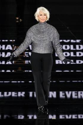 Model walk the runway during L Oreal Spring Summer 2026 show at Paris Fashion Week A model on the runway during L Oreal Spring Summer 2026 show at Paris Fashion Week Helen Lydia Mironoff Helen Mirren 449162 2025 09 29 France  Copyright: xSebastienxFremontx xStarfacex STAR_449162_255