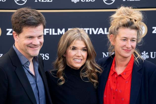 Benjamin Herrmann, Anke Engelke and Neele Leana Vollmar at the premiere of the feature film Dann passiert das Leben at the 21 Zurich Film Festival 2025 in the Kongresssaal Zurich, 29 09 2025 Foto:xA.xRaemyx xFuturexImagex leben_5912