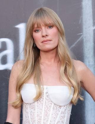 Shelby Oaks Premiere - LA Sarah Durn At The Los Angeles Premiere Of Neon s Shelby Oaks At The Egyptian Theater In Hollywood CA, USA on September 29, 2025. Photo by Fati S ABACAPRESS.COM Los Angeles CA United States  Copyright: xFatixSadou ABACAPRESS.COMx