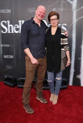 Shelby Oaks Premiere - LA Derek Mears, Jennifer Mears At The Los Angeles Premiere Of Neon s Shelby Oaks At The Egyptian Theater In Hollywood CA, USA on September 29, 2025. Photo by Fati S ABACAPRESS.COM Los Angeles CA United States  Copyright: xFatixSadou ABACAPRESS.COMx