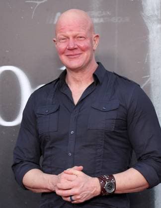 Shelby Oaks Premiere - LA Derek Mears At The Los Angeles Premiere Of Neon s Shelby Oaks At The Egyptian Theater In Hollywood CA, USA on September 29, 2025. Photo by Fati S ABACAPRESS.COM Los Angeles CA United States  Copyright: xFatixSadou ABACAPRESS.COMx