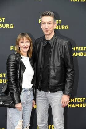 Steffen Hallaschka with his wife Anne Kathrin Hallaschka at the OLIVIA premiere as part of the Hamburg Film Festival in Hamburg on 29 09 2025