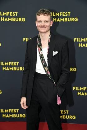 Johannes Hegemann at the premiere of OLIVIA at the Filmfest Hamburg in Hamburg on 29 09 2025