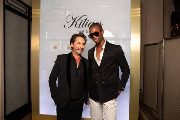 Kilian Hennessy, Fav Falone à la soirée Kilian Paris au Plaza Athénée en marge de la fashion week Collection Femme Prêt à Porter Printemps Eté 2026 à Paris PFW le 29 septembre 2025 Sam Delpechage Bestimage Celebs attend the Kilian Paris Angels Share Launch Party as part of Paris Fashion Week on September 29, 2025 in Paris France  Copyright: xSamxDelpechx xBestimagexSamxDelpechx xBestimagex