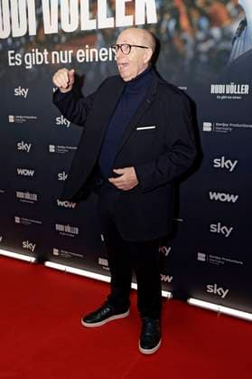 Reiner Calmund at the premiere of the Sky documentary Rudi Völler There is only one at the Gibson Club Frankfurt am Main, 29 09 2025 Foto:xP.xBackx xFuturexImagex voeller_5914