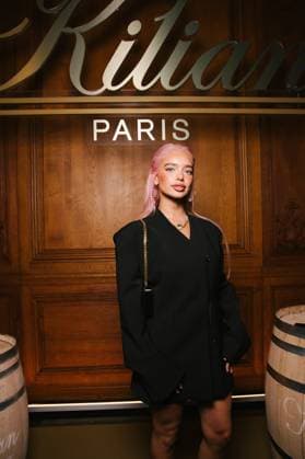 Sab Zada à la soirée Kilian Paris au Plaza Athénée en marge de la fashion week Collection Femme Prêt à Porter Printemps Eté 2026 à Paris PFW le 29 septembre 2025 Sam Delpech Bestimage Celebs attend the Kilian Paris Angels Share Launch Party as part of Paris Fashion Week on September 29, 2025 in Paris Paris France  Copyright: xSamxDelpechx xBestimagexSamxDelpechx xBestimagex