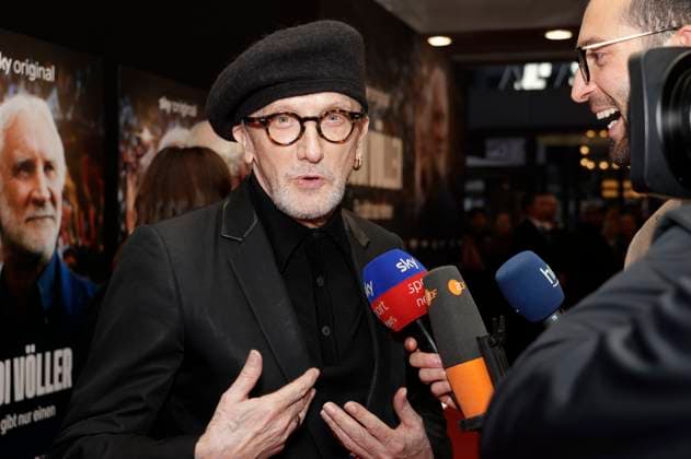 Marius Müller Westernhagen at the premiere of the Sky documentary Rudi Völler There is only one at the Gibson Club Frankfurt am Main, 29 09 2025 Foto:xP.xBackx xFuturexImagex voeller_5941