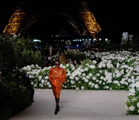 Paris fashion week Womenwear sprint summmer SAINT LAURENT sylvie lefort photography MAXPPP 29 09 2025 @sylvie Lefort Photography MAXPPP 29 09 25 Models present creations from the SPRINT SUMMER 2025 2026 Womenswear collection by SAINT LAURENT during the Paris Fashion Week, in Paris, France 29th September 2025 The presentation of the Womens collections from september 29th to october 7th 25  Copyright: xMAXPPPxsylviexlefortxphotographyx LFR202509309910 LFR202509309910
