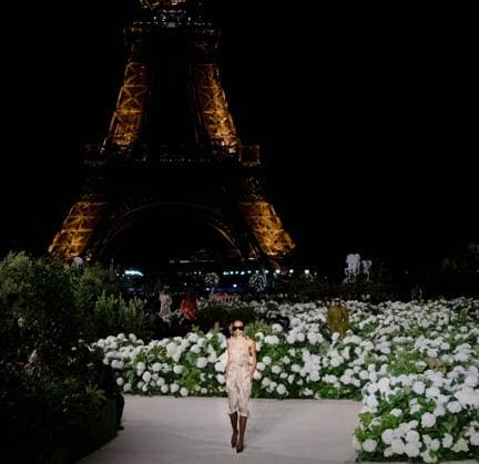Paris fashion week Womenwear sprint summmer SAINT LAURENT sylvie lefort photography MAXPPP 29 09 2025 @sylvie Lefort Photography MAXPPP 29 09 25 Models present creations from the SPRINT SUMMER 2025 2026 Womenswear collection by SAINT LAURENT during the Paris Fashion Week, in Paris, France 29th September 2025 The presentation of the Womens collections from september 29th to october 7th 25  Copyright: xMAXPPPxsylviexlefortxphotographyx LFR202509309911 LFR202509309911