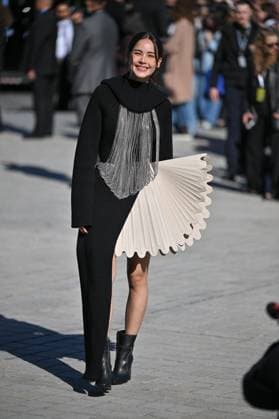 PFW Louis Vuitton Outside Arrivals Urassaya Sperbund arriving at Louis Vuitton Fashion Show during Paris Fashion Week in Paris, France on September 30, 2025. Photo by Julien Reynaud APS-Medias ABACAPRESS.COM Paris France  Copyright: xReynaudxJulien APS-Medias ABACAx