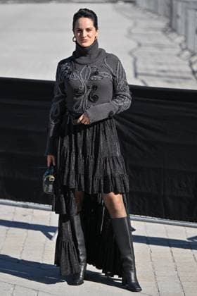 PFW Louis Vuitton Outside Arrivals Noemie Merlant arriving at Louis Vuitton Fashion Show during Paris Fashion Week in Paris, France on September 30, 2025. Photo by Julien Reynaud APS-Medias ABACAPRESS.COM Paris France  Copyright: xReynaudxJulien APS-Medias ABACAx