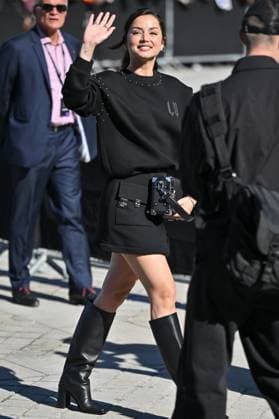 PFW Louis Vuitton Outside Arrivals Ana De Armas arriving at Louis Vuitton Fashion Show during Paris Fashion Week in Paris, France on September 30, 2025. Photo by Julien Reynaud APS-Medias ABACAPRESS.COM Paris France  Copyright: xReynaudxJulien APS-Medias ABACAx