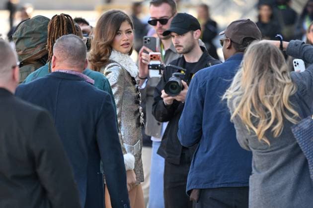 PFW Louis Vuitton Outside Arrivals Zendaya arriving at Louis Vuitton Fashion Show during Paris Fashion Week in Paris, France on September 30, 2025. Photo by Julien Reynaud APS-Medias ABACAPRESS.COM Paris France  Copyright: xReynaudxJulien APS-Medias ABACAx