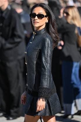 PFW Louis Vuitton Outside Arrivals Shay Mitchell arriving at Louis Vuitton Fashion Show during Paris Fashion Week in Paris, France on September 30, 2025. Photo by Julien Reynaud APS-Medias ABACAPRESS.COM Paris France  Copyright: xReynaudxJulien APS-Medias ABACAx