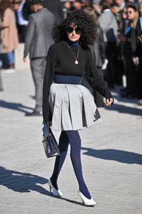 PFW Louis Vuitton Outside Arrivals Guest arriving at Louis Vuitton Fashion Show during Paris Fashion Week in Paris, France on September 30, 2025. Photo by Julien Reynaud APS-Medias ABACAPRESS.COM Paris France  Copyright: xReynaudxJulien APS-Medias ABACAx