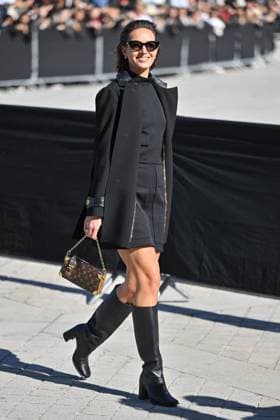 PFW Louis Vuitton Outside Arrivals Antonia Desplat arriving at Louis Vuitton Fashion Show during Paris Fashion Week in Paris, France on September 30, 2025. Photo by Julien Reynaud APS-Medias ABACAPRESS.COM Paris France  Copyright: xReynaudxJulien APS-Medias ABACAx