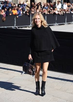 Léa Drucker arrives at the Louis Vuitton Collection Femme Prêt à Porter Printemps Eté 2026 fashion show as part of Paris Fashion Week PFW in the Cour Carrée du Louvre, Paris, France, on September 30, 2025 Denis Guignebourg Bestimage Arrivals at the Louis Vuitton fashion show as part of Spring Summer 2026 Paris Fashion Week held at The Louvre in Paris, France, on September 30, 2025 Paris France  Copyright: xDenisxGuignebourgx xBestimagexDenisxGuignebourgx xBestimagex