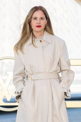 Justine Triet at the photocall of the Vuitton Fashion Show, Spring Summer 2026 Collection as part of Paris Fashion Week PFW in the Cour Carrée du Louvre, Paris, France, September 30th, 2025 Olivier Borde Bestimage Photocall of the Vuitton Fashion Show, Spring Summer 2026 Collection as part of Paris Fashion Week, France, September 30th, 2025 Paris France  Copyright: xOLIVIERxBORDEx xBESTIMAGExOLIVIERxBORDEx xBESTIMAGEx