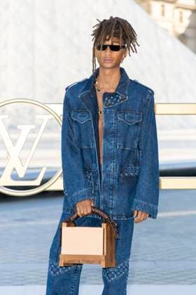 Jaden Smith at the photocall of the Vuitton Fashion Show, Spring Summer 2026 Collection as part of Paris Fashion Week PFW in the Cour Carrée du Louvre, Paris, France, September 30th, 2025 Olivier Borde Bestimage Photocall of the Vuitton Fashion Show, Spring Summer 2026 Collection as part of Paris Fashion Week, France, September 30th, 2025 Paris France  Copyright: xOLIVIERxBORDEx xBESTIMAGExOLIVIERxBORDEx xBESTIMAGEx