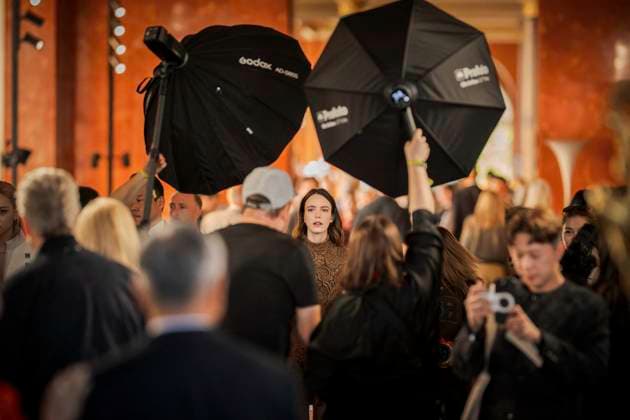 PFW - Louis Vuitton Front Row Carlotta Gamba at the Louis Vuitton fashion show as part of Spring Summer 2026 Paris Fashion Week held at The Louvre on September 30, 2025 in Paris, France. Photo by Eliot Blondet ABACAPRESS.COM Paris France France  Copyright: xBlondetxEliot ABACAx