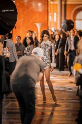 PFW - Louis Vuitton Front Row Zendaya at the Louis Vuitton fashion show as part of Spring Summer 2026 Paris Fashion Week held at The Louvre on September 30, 2025 in Paris, France. Photo by Eliot Blondet ABACAPRESS.COM Paris France France  Copyright: xBlondetxEliot ABACAx