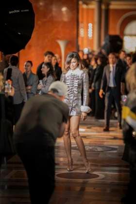 PFW - Louis Vuitton Front Row Zendaya at the Louis Vuitton fashion show as part of Spring Summer 2026 Paris Fashion Week held at The Louvre on September 30, 2025 in Paris, France. Photo by Eliot Blondet ABACAPRESS.COM Paris France France  Copyright: xBlondetxEliot ABACAx