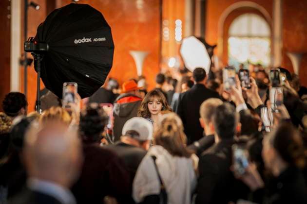 PFW - Louis Vuitton Front Row Lisa Manobal at the Louis Vuitton fashion show as part of Spring Summer 2026 Paris Fashion Week held at The Louvre on September 30, 2025 in Paris, France. Photo by Eliot Blondet ABACAPRESS.COM Paris France  Copyright: xBlondetxEliot ABACAx