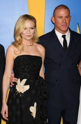 Los Angeles Premiere Of Paramount Pictures Roofman LOS ANGELES, CALIFORNIA - SEPTEMBER 29: (L-R) Kirsten Dunst and Channing Tatum attend the Los Angeles Premiere of Paramount Pictures Roofman at Paramount Theatre on September 29, 2025 in Los Angeles, California., Credit:Jeffrey Mayer Avalon United States, CA, Los Angeles, Paramount Theater at Paramount S  Copyright: xJeffreyxMayerx xAvalonx 1041905444