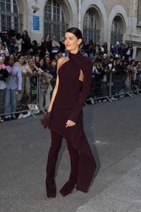 Isabeli Fontana au défilé Courrèges Collection Prêt à Porter Printemps Été 2026 lors de la Fashion Week de Paris PFW , le 30 septembre 2025 Jeremy MELLOUL Bestimage Celebrities at Courrèges Fashion Show Ready to Wear Collection Spring Summer 2026 during Paris Fashion Week on 30th, September, 2025  Copyright: xJeremyxMelloulx xBestimagexJeremyxMelloulx xBestimagex