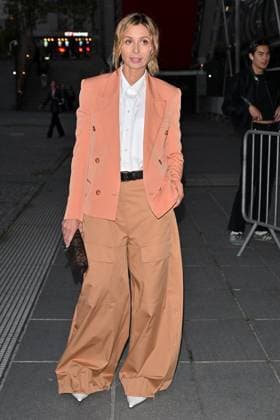 PFW Stella McCartney Outside Arrivals Anna Ferzetti arriving at Stella McCartney Show during Paris Fashion Week in Paris, France on September 30, 2025. Photo by Julien Reynaud APS-Medias ABACAPRESS.COM Paris France  Copyright: xReynaudxJulien APS-Medias ABACAx