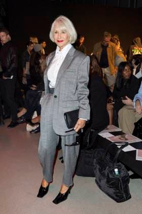 Helen Mirren - Front Raw of the Stella McCartney Fashion Show, Spring Summer 2026 Collection as part of Paris Fashion Week, France, September 30th, 2025 Olivier Borde Bestimage Front Row of the Stella McCartney Fashion Show, Spring Summer 2026 Collection as part of Paris Fashion Week, France, September 30th, 2025 Paris France  Copyright: xOLIVIERxBORDEx xBESTIMAGExOLIVIERxBORDEx xBESTIMAGEx