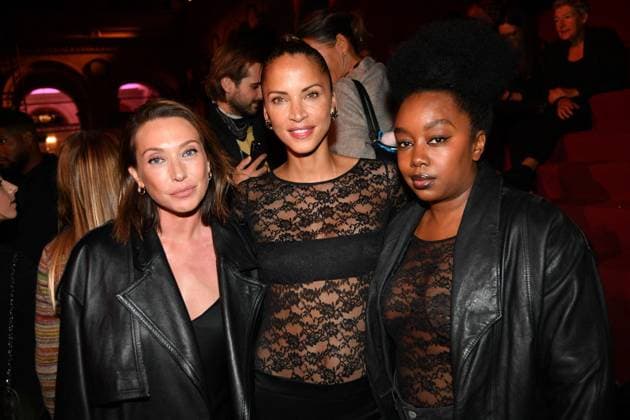 Laura Smet, Noémie Lenoir, guest Front row of the Etam Live Show 2025 J ETAM fashion show at the Palais Brongniart in Paris on September 30, 2025 Veeren Perusseau Bestimage Front row of the Etam Live Show 2025 J ETAM fashion show at the Palais Brongniart in Paris on September 30, 2025 Paris France  Copyright: xVeeren-Perusseau BestimagexVeeren-Perusseau Bestimagex