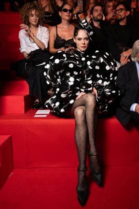 Coco Rocha Front row of the Etam Live Show 2025 J ETAM at the Palais Brongniart in Paris on September 30, 2025 Veeren Perusseau Bestimage Front row of the Etam Live Show 2025 J ETAM fashion show at the Palais Brongniart in Paris on September 30, 2025 Paris France  Copyright: xVeeren-Perusseau BestimagexVeeren-Perusseau Bestimagex