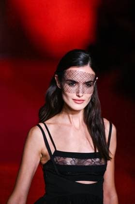 PFW Etam Runway A model walks the runway during the Etam Womenswear Spring Summer 2026 show as part of Paris Fashion Week in Paris, France on September 30, 2025. Photo by Aurore Marechal ABACAPRESS.COM Paris France  Copyright: xMarechalxAurore ABACAx
