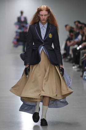 PFW - Anrealage Runway A model walks the runway during the Anrealage Womenswear Spring Summer 2026 show at Palais de Tokyo as part of Paris Fashion Week on September 30, 2025 in Paris, France. Photo by Alain-gil Gonzalze ABACAPRESS.COM Paris France  Copyright: xGonzalezxAlain-Gil ABACAx