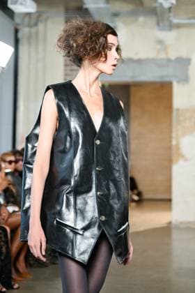 PFW - Pressiat Runway A model walks the runway during the Pressiat Womenswear Spring Summer 2026 show as part of Paris Fashion Week on September 30, 2025 in Paris, France. Photo by Jana Call me J ABACAPRESS.COM Paris Ile de France France  Copyright: xJanaxCallxmexJ ABACAx