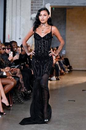 PFW - Pressiat Runway A model walks the runway during the Pressiat Womenswear Spring Summer 2026 show as part of Paris Fashion Week on September 30, 2025 in Paris, France. Photo by Jana Call me J ABACAPRESS.COM Paris Ile de France France  Copyright: xJanaxCallxmexJ ABACAx