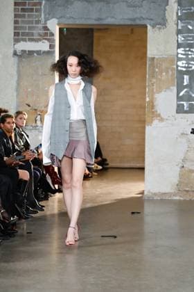 PFW - Pressiat Runway A model walks the runway during the Pressiat Womenswear Spring Summer 2026 show as part of Paris Fashion Week on September 30, 2025 in Paris, France. Photo by Jana Call me J ABACAPRESS.COM Paris Ile de France France  Copyright: xJanaxCallxmexJ ABACAx