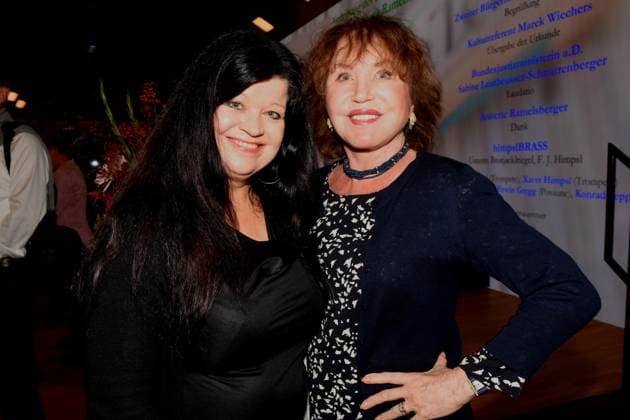 Suzanne Landsfried Actress Dunja Siegel Munich 30 09 2025 Literaturhaus Publizistikpreis 2025 to journalist Annette Rammelsberger SZ Publizistikpreis is endowed with 10,000 euros is awarded every three years, alternating with the Literatur und Uebersetzungspreis Munich