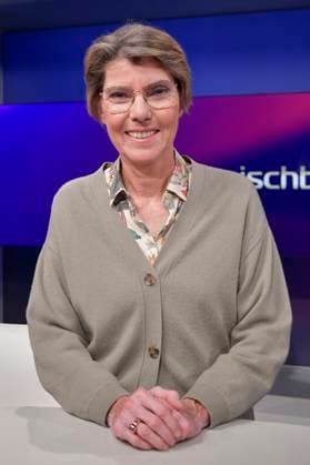Bettina Böttinger in der ARD-Talkshow maischberger im Studio Berlin Adlershof. Berlin, 30.09.2025 *** Bettina Böttinger on the ARD talk show maischberger in Studio Berlin Adlershof Berlin, 30 09 2025 Foto:xM.xBehrensx xFuturexImagex maischberger3009_5908