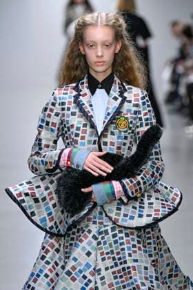 Défilé Anrealage Collection Femme Prêt à Porter Printemps Eté 2026 lors de la Fashion Week de Paris, le 30 septembre 2025 Anrealage Fashion Show Women Ready to Wear Spring Summer 2026 Collection , during Paris Fashion Week September 30th, 2025 Paris France  Copyright: xAgencex xBestimagexAgencex xBestimagex