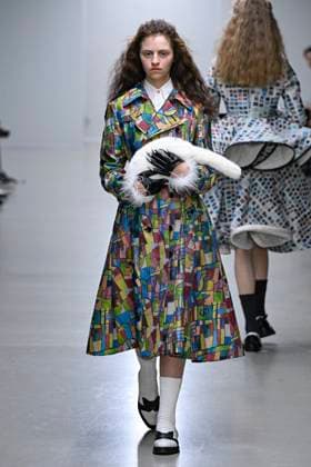 Défilé Anrealage Collection Femme Prêt à Porter Printemps Eté 2026 lors de la Fashion Week de Paris, le 30 septembre 2025 Anrealage Fashion Show Women Ready to Wear Spring Summer 2026 Collection , during Paris Fashion Week September 30th, 2025 Paris France  Copyright: xAgencex xBestimagexAgencex xBestimagex