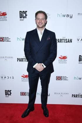 The Partisan premiere, London LONDON, ENGLAND - SEPTEMBER 30: Nicholas Ralph attending ˜The Partisan™ premiere at Vue, Leicester Square on September 30, 2025 in London, England. CAP MAR MAR Great Britain Copyright: xMartinxHarris CapitalxPicturesx