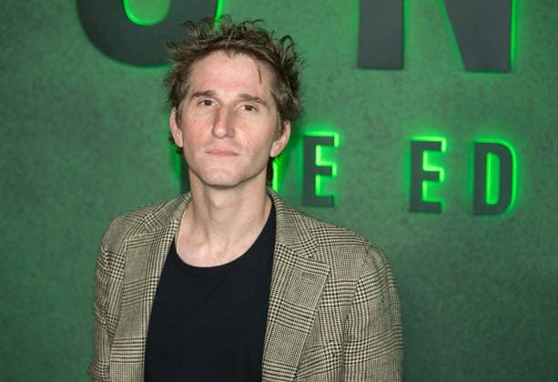 September 30, 2025, New York, Ny, United States: Max Winkler attends the World Premiere of NETFLIX Monster: The Ed Gein Story . Held at The Plaza Hotel in New York. Dinara Khairova Zuma Presss. September 30, 2025. New York United States - ZUMAp281 20250930_zea_p281_038 Copyright: xPhotoxImagexPressx
