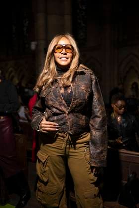 Cathy Guetta at the Front Row Casablanca Womenswear Collection Prêt à Porter Spring Summer 2026 show as part of Paris Fashion Week PFW , 23 avenue georges V, Paris, France, October 01, 2025 Pierre Perusseau Bestimage Front Row Casablanca Womenswear Spring Summer 2026 show as part of Paris Fashion Week on October 01, 2025 in Paris, France Paris France  Copyright: xTizianoxDaxSilvax-xPierrexPerusseaux xBestimagexTizianoxDaxSilvax-xPierrexPerusseaux xBestimagex