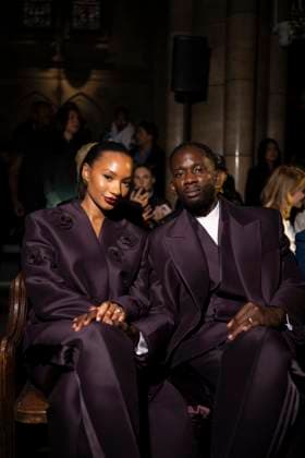 Nigerian actress Temiloluwa Otedola and her partner Nigerian singer Mr Eazi Oluwatosin Oluwole Ajibade at the Front Row Casablanca Womenswear Spring Summer 2026 show as part of Paris Fashion Week PFW , 23 avenue georges V, Paris, France, October 01, 2025 Pierre Perusseau Bestimage Front Row Casablanca Womenswear Spring Summer 2026 show as part of Paris Fashion Week on October 01, 2025 in Paris France Paris France  Copyright: xTizianoxDaxSilvax-xPierrexPerusseaux xBestimagexTizianoxDaxSilvax-xPierrexPerusseaux xBestimagex