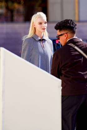 Anya Taylor Joy at the arrivals of the Christian Dior Womenswear Collection Prêt à Porter Printemps Eté 2026 show as part of Paris Fashion Week PFW , in the Jardin des Tuileries, in Paris, France, October 01, 2025 Bertrand Exertier Bestimage Arrivals Christian Dior Womenswear Spring Summer 2026 show as part of Paris Fashion Week on October 01, 2025 in Paris, France Paris France  Copyright: xBertrandxExertierx xBestimagexBertrandxExertierx xBestimagex