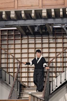 PFW - DE MOO Runway Fashion designer Demi Choonmoo Park walks the runway during the DE MOO Womenswear Spring Summer 2026 show as part of Paris Fashion Week on October 1, 2025 in Paris, France. Photo by Jana Call me J ABACAPRESS.COM Paris Ile de France France  Copyright: xJanaxCallxmexJ ABACAx